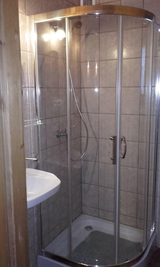 Pokoje Goscinne U Danuty Mizerna Exteriör bild