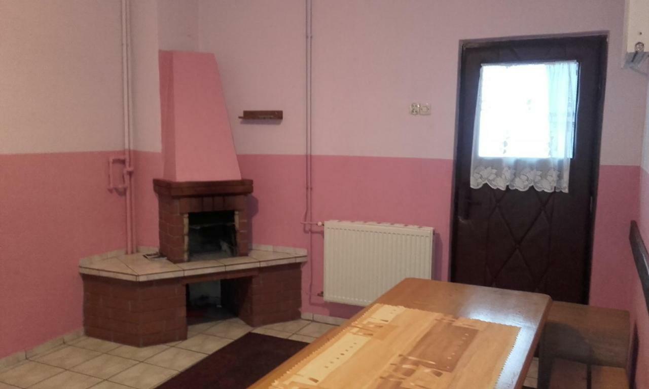 Pokoje Goscinne U Danuty Mizerna Exteriör bild